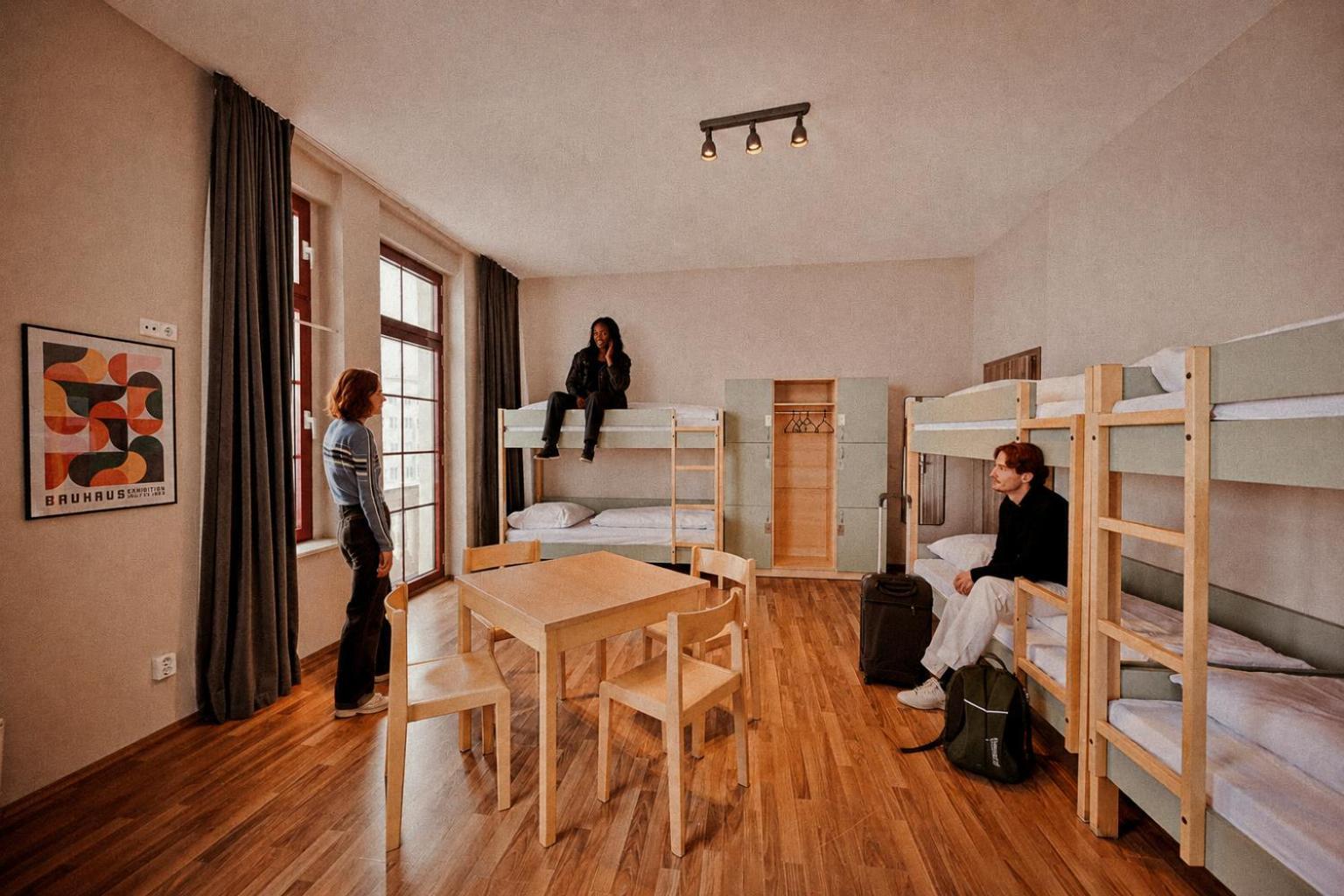 Bett im gemischten Schlafsaal mit 10 Betten